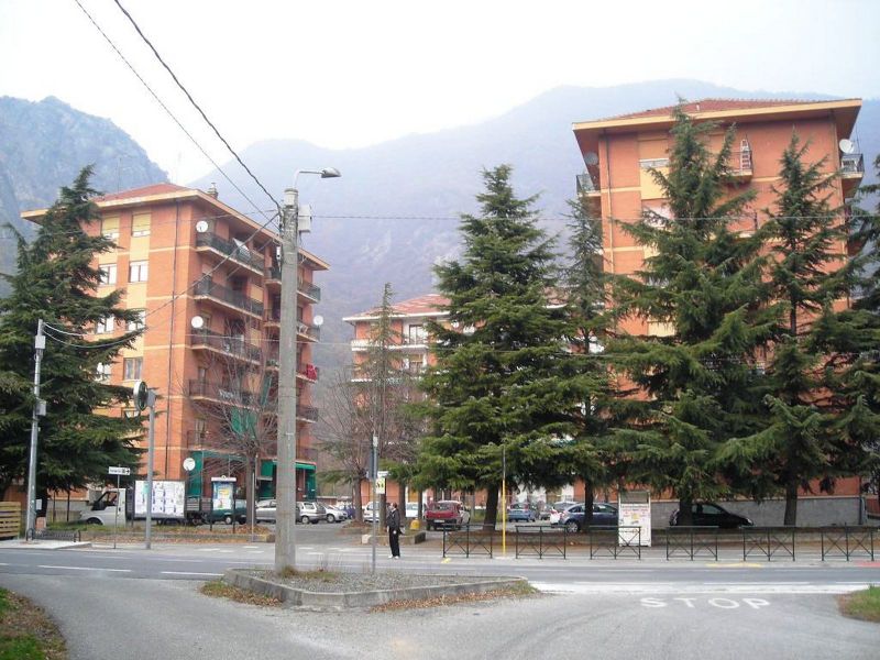 File:Caprie - Condomini.jpg