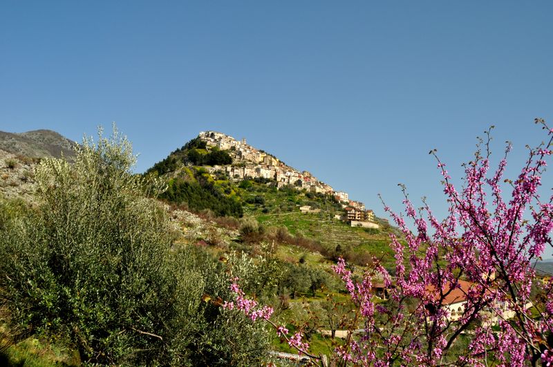 File:Castelcivita - Panorama.jpg