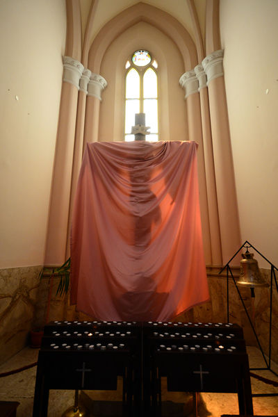 File:Castelpetroso - Crocifisso.jpg