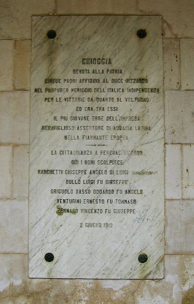 Chioggia - lapide a 5 prodi.jpg