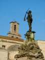 Cisternino - Monumento ai caduti.jpg