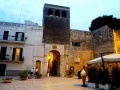 Conversano - Porta Tarantina.jpg