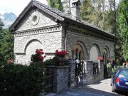 Courmayeur - Ex cappella - Civile abitazione.jpg