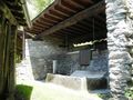Courmayeur - Frazione Villair Superiore ed Inferiore - Fontana con vasca lavatoio (1).jpg