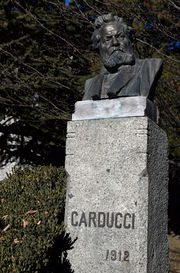 Courmayeur - a Carducci 3.jpg