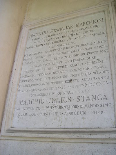 Cremona - lapidi - Vincentio Stanghae Marchioni.jpg