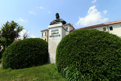 Dolo - Monumento a Garibaldi 2.jpg