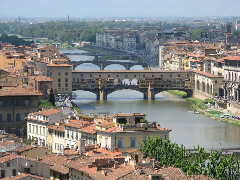 File:Firenze - I ponti sull'Arno.jpg