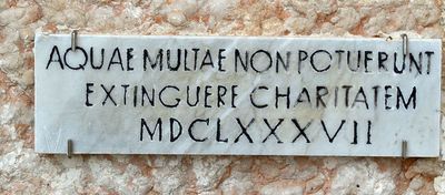 Gaeta - Lavatoio alla SS. Trinità 2.jpg