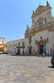 Galatina - Piazza San Pietro.jpg