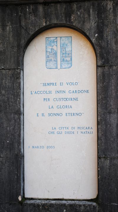 Gardone Riviera - Vittoriale.-. - Piazza Esedra 4.jpg
