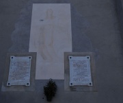 Gavardo - Le 2 Lapidi.jpg