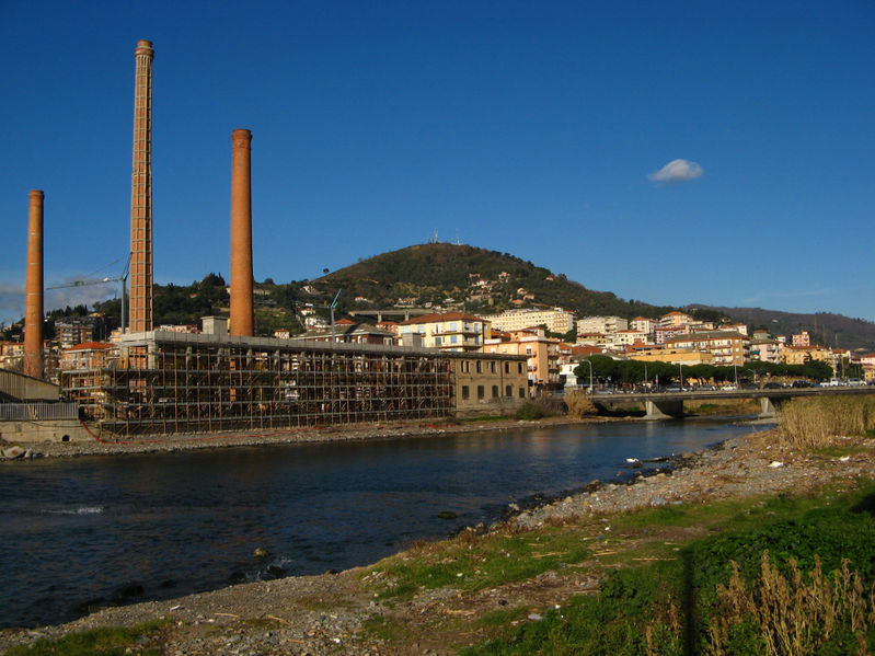 File:Imperia - Panorama 2.jpg