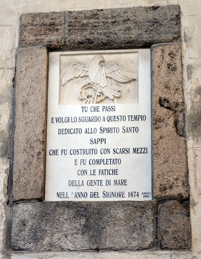 Ischia - tempio dedicato allo Spirito Santo.jpg