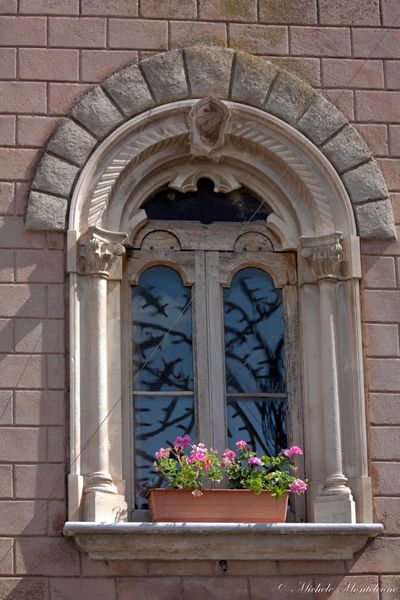 File:Jelsi - Pinabello2.jpg