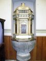 La Salle - Edifici Religiosi - Chiesa Parrocchiale di San Cassiano - Fonte Battesimale.jpg