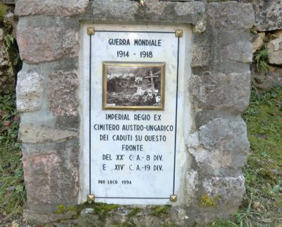 Laghi - Cimitero Austro-ungarico-.jpg