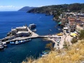 Lipari - panorama - il porto.jpg