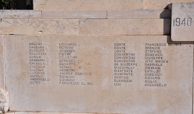 Locorotondo - Eleco Caduti da A a L 1940 45.jpg