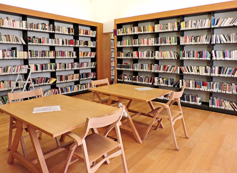 File:Lodi - Biblioteca Laudense3.jpg