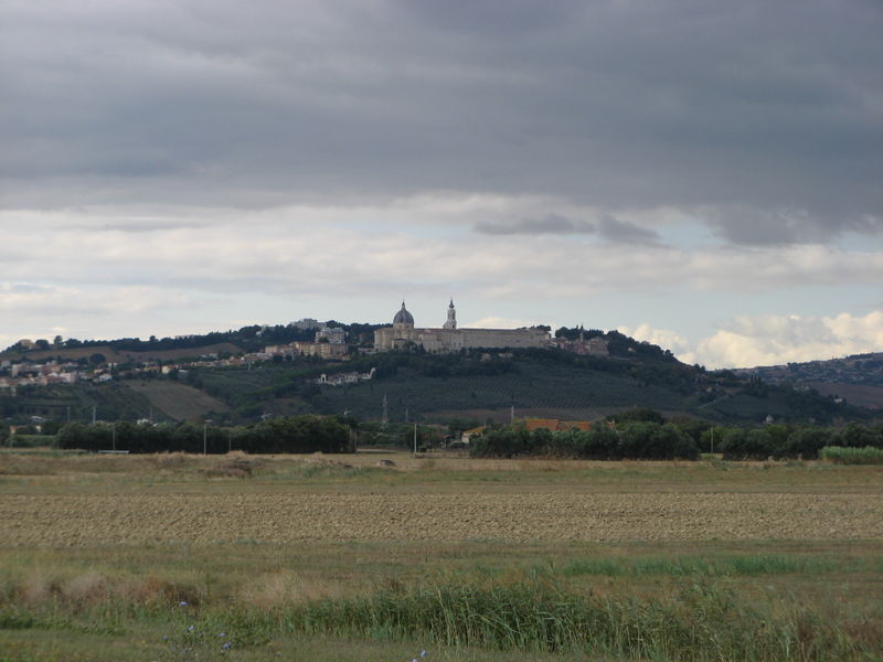 File:Loreto - Panorama.jpg
