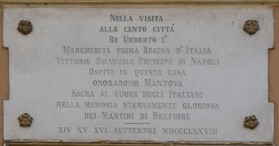 Mantova - Lapide visita di Casa Reale.jpg