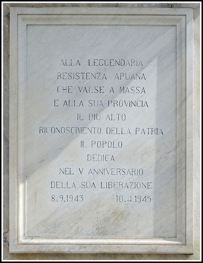 Massa - lapide II.jpg