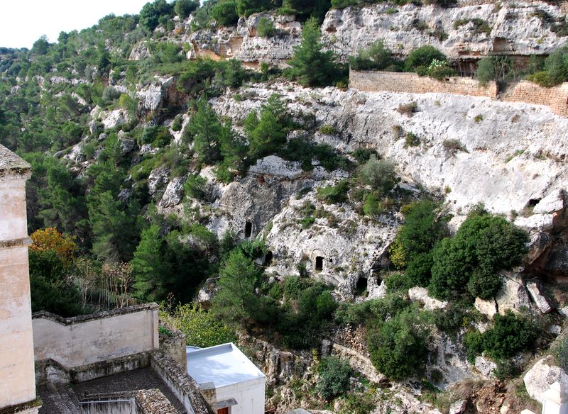 File:Massafra - Parco.jpg