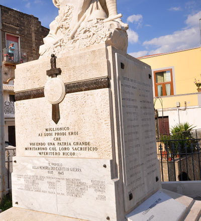 Miglionico - ai suoi Eroi.jpg