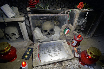 Napoli - Cimitero delle Fontanelle 17.jpg
