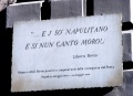 Napoli - Lapide Libero Bovio.jpg