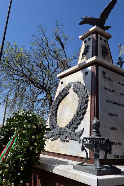 Ofena - ai Caduti via S. Rocco e Corso Italia 3.jpg