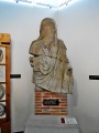 Ortonovo - Museo Archelogico di Luni - Statua 2.jpg