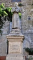 Ostuni - Chiesa di San Francesco - Statua.jpg