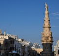 Ostuni - Piazza della Libertà - Colonna Sant'Oronzo.jpg
