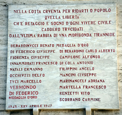 Pescara - agli Eroi.jpg