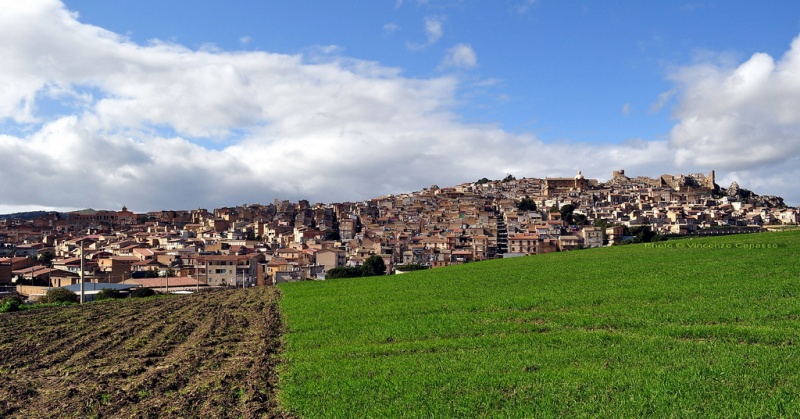 File:Pietraperzia - Panorama.jpg