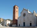 Pietrasanta - Piazza Duomo.jpg