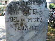 Pietrasanta - pesca fluviale.jpg