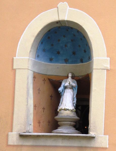 File:Poppi - edicola votiva 14.jpg