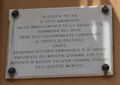 Pozzuoli - Lapide a il voto adempiuto.jpg