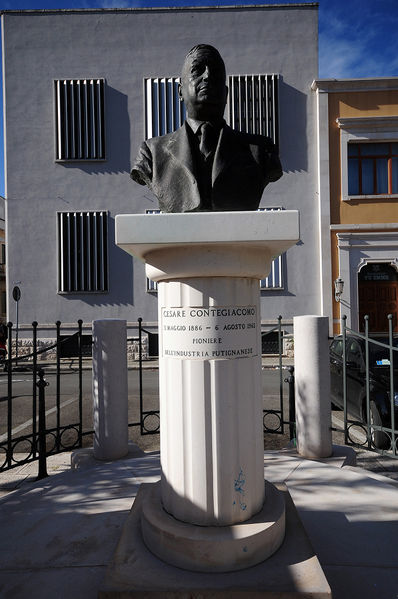 File:Putignano - a Cesare Contegiacomo.jpg