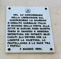 Ragusa - Lapide per il 40° anniversario dalla liberazione.jpg