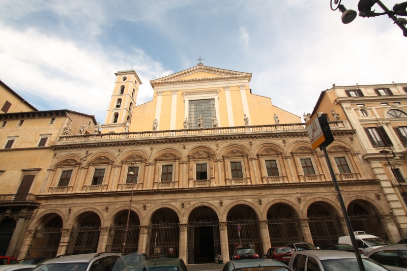 File:Roma - Chiesa9.jpg