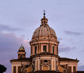Roma - Cupola chiesa.jpg