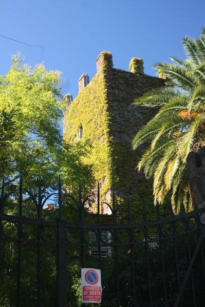 File:Roma - Tor Cervara.jpg