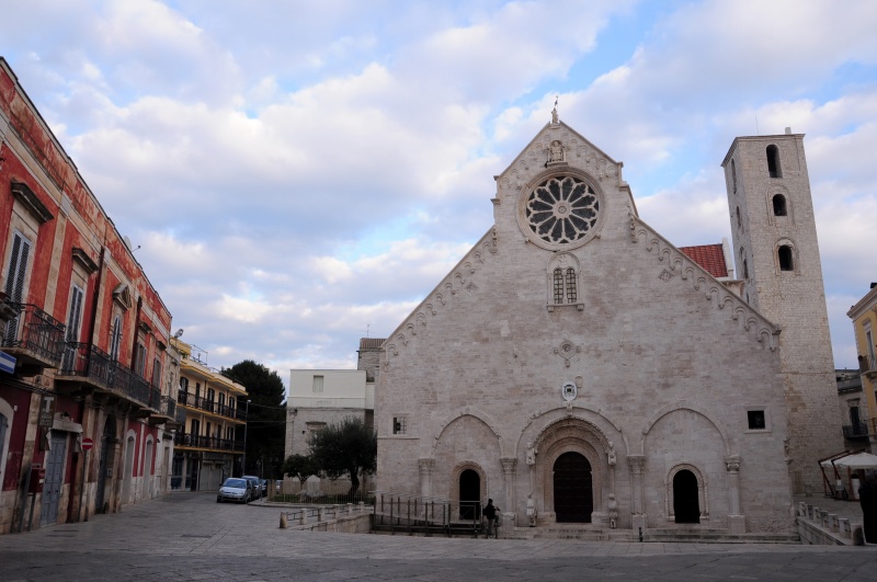 File:Ruvo di Puglia - Duomo.jpg