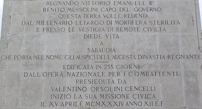 Sabaudia - Palazzo Comunale - Torre Civica.jpg