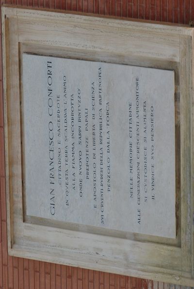 Salerno - Lapide Conforti.jpg