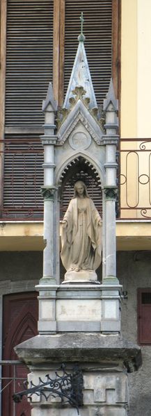 File:Sapri - edicola votiva 3.jpg